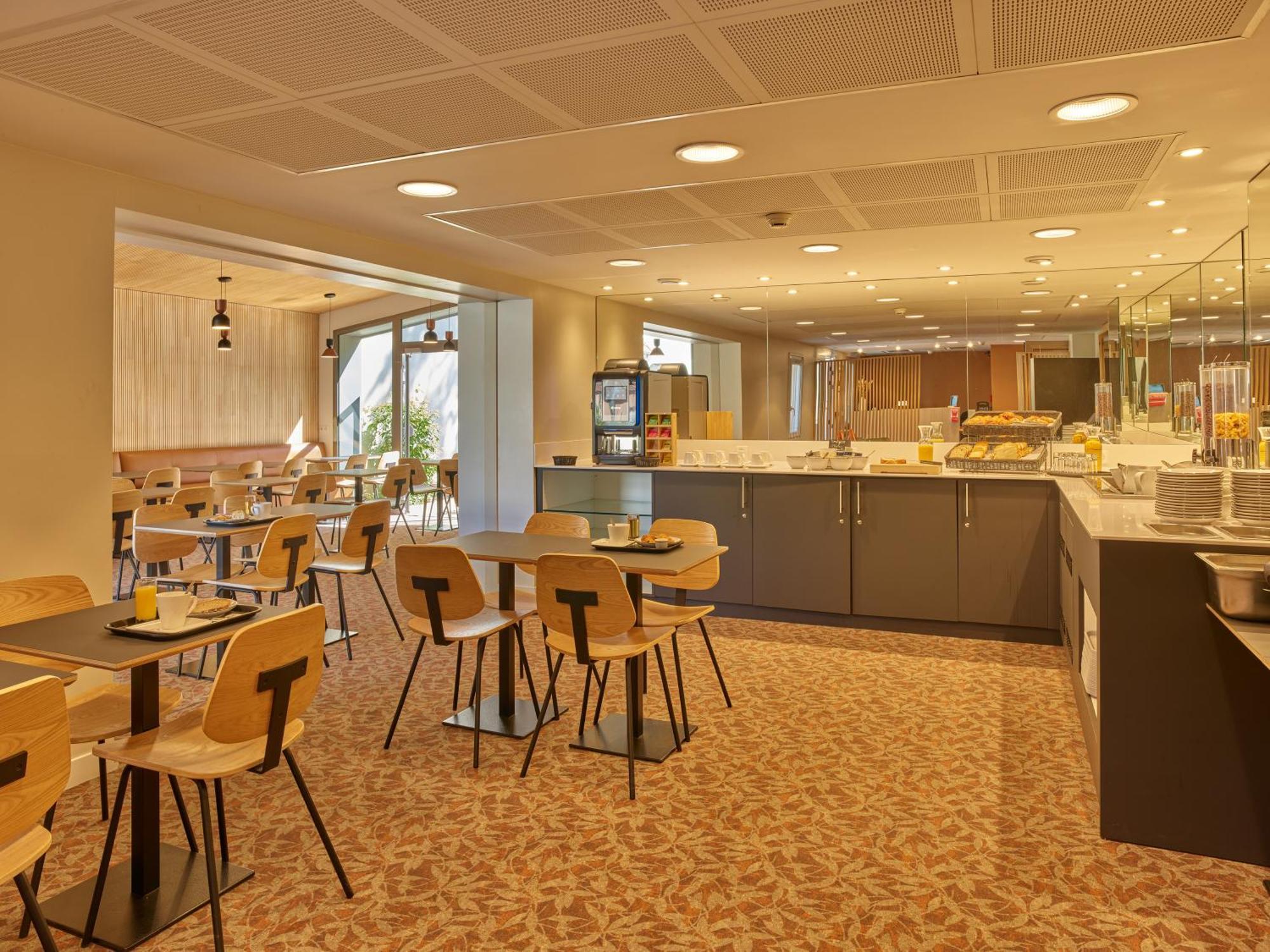 Hotel Revotel Centre Gare Et Congres